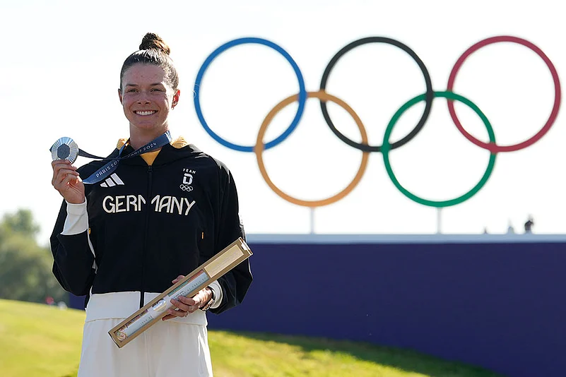 Esther Henseleit, of Germany