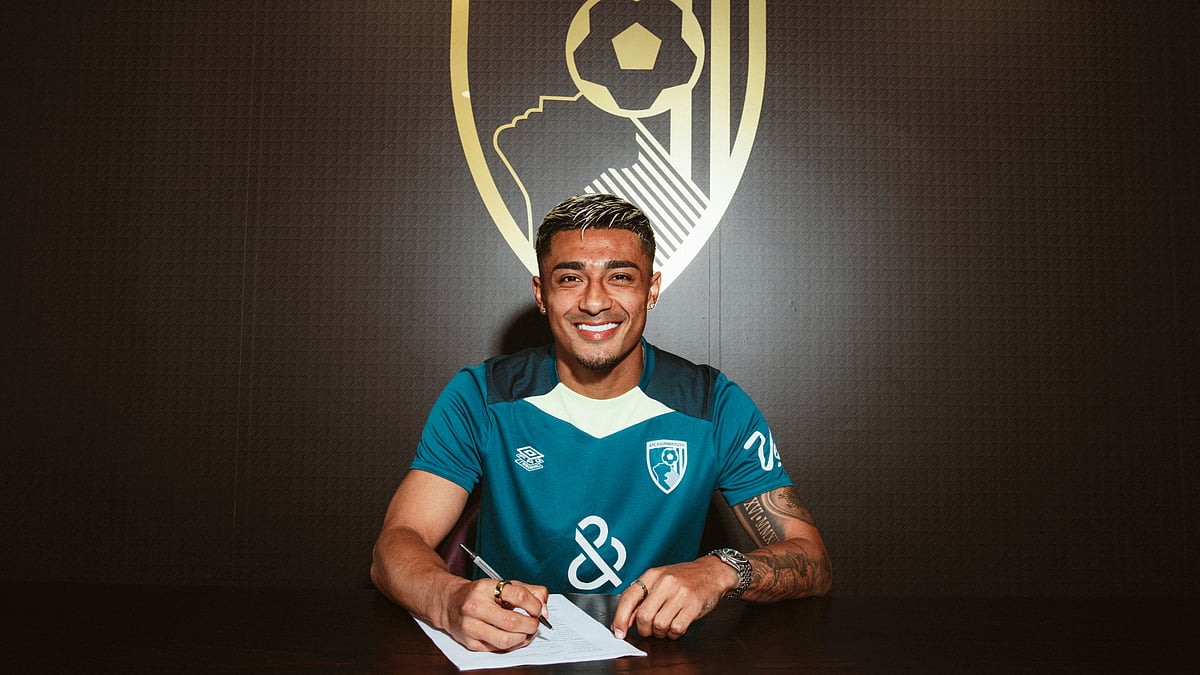 Julian Araujo has signed a five-year deal with Bournemouth from Barcelona - null