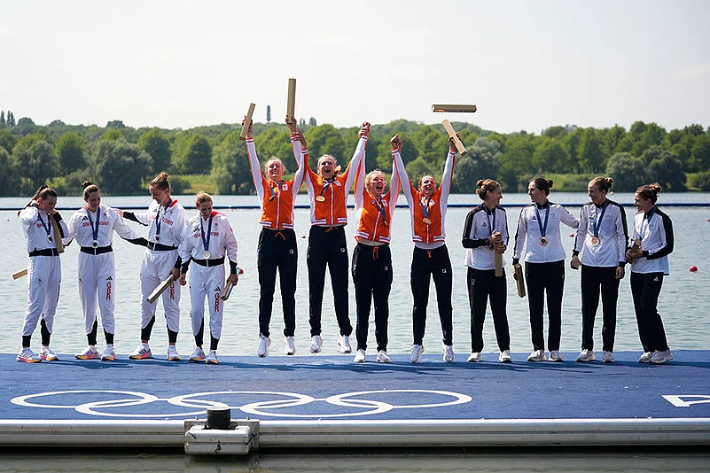 2024 Paris Olympics Rowing Medallists_Womens rowing four final