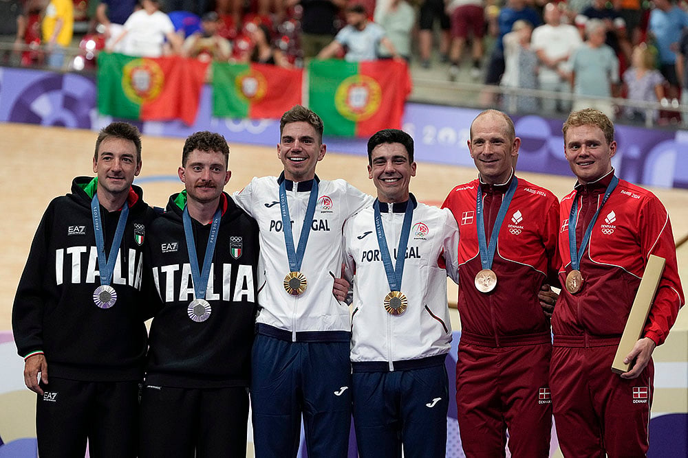 2024 Paris Olympics Track Cycling Medallists_mens keirin event