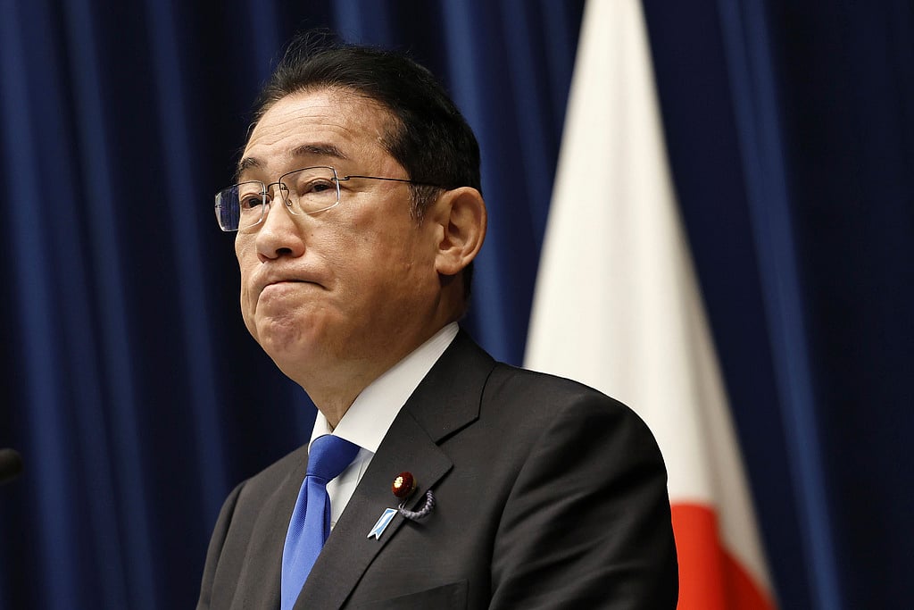 japan pm fumio kishdia 