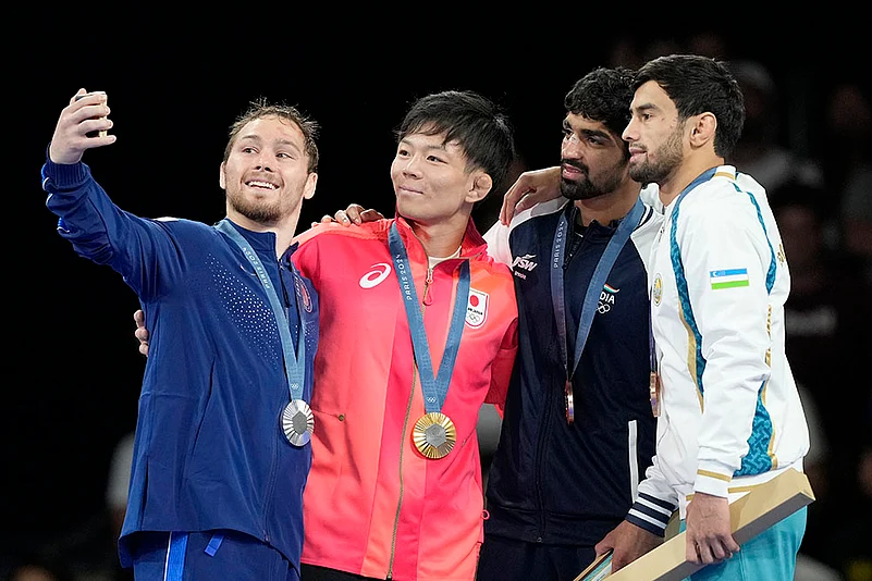 Paris Olympics Mens Wrestling_mens freestyle 57kg wrestling