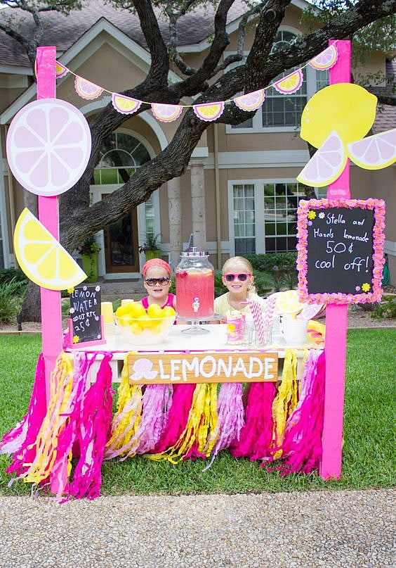 Lemonade stand