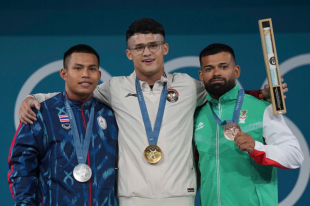 2024 Paris Olympics Weightlifting Medallists_mens 73kg weightlifting event 