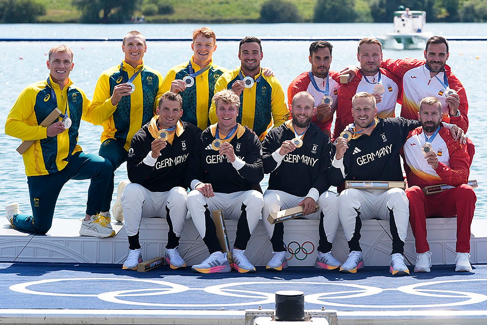 2024 Paris Olympics Canoe Sprint Medallists_mens kayak four 500-meter finals