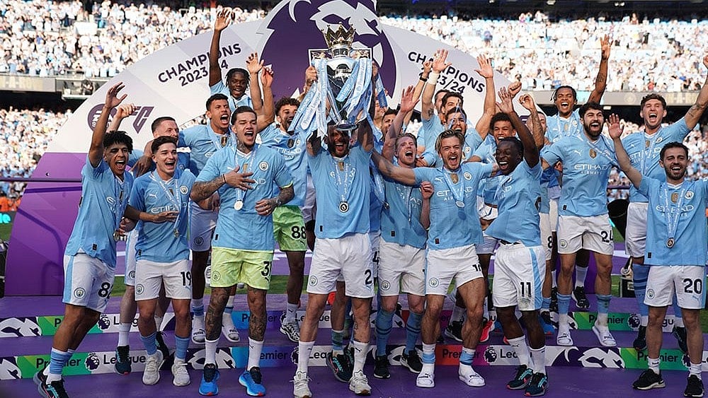 Manchester City Win Historic Fourth Consecutive Premier League Title - Photo: AP/Dave Thompson
