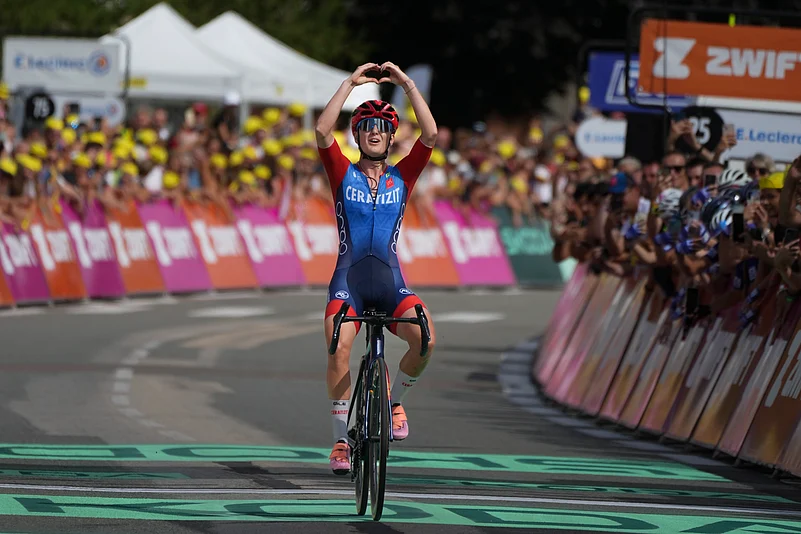 cedrine-kerbaol-cycling-tour-de-france-women-ap-photo