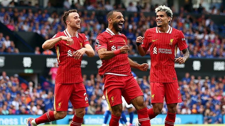 Mohamed Salah celebrates Liverpool's second goal - null