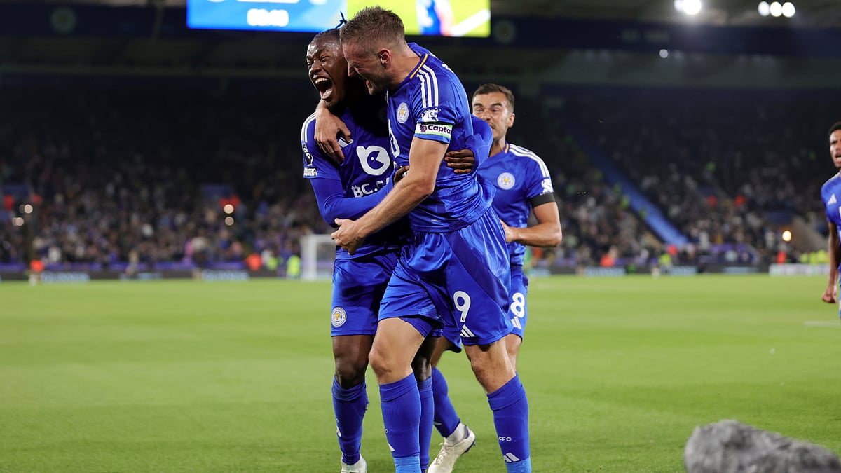Jamie Vardy celebrates for Leicester City