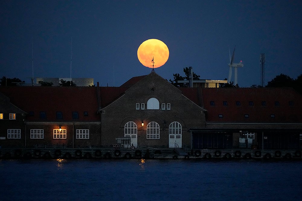 2024 August Full supermoon in Denmark