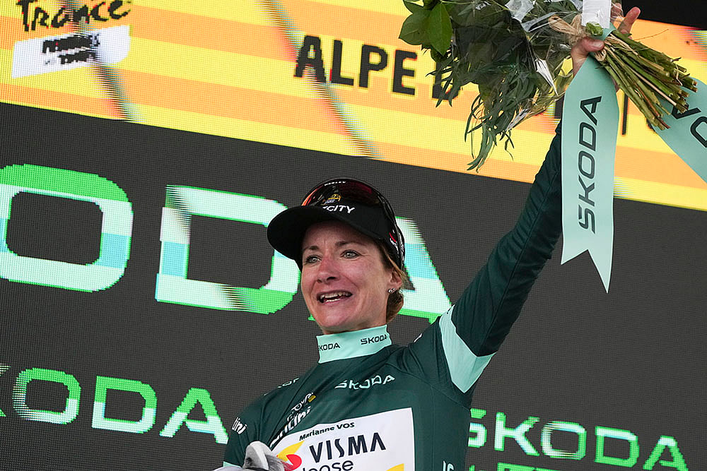 2024 Cycling Tour de France Women cycling race eighth stage_6