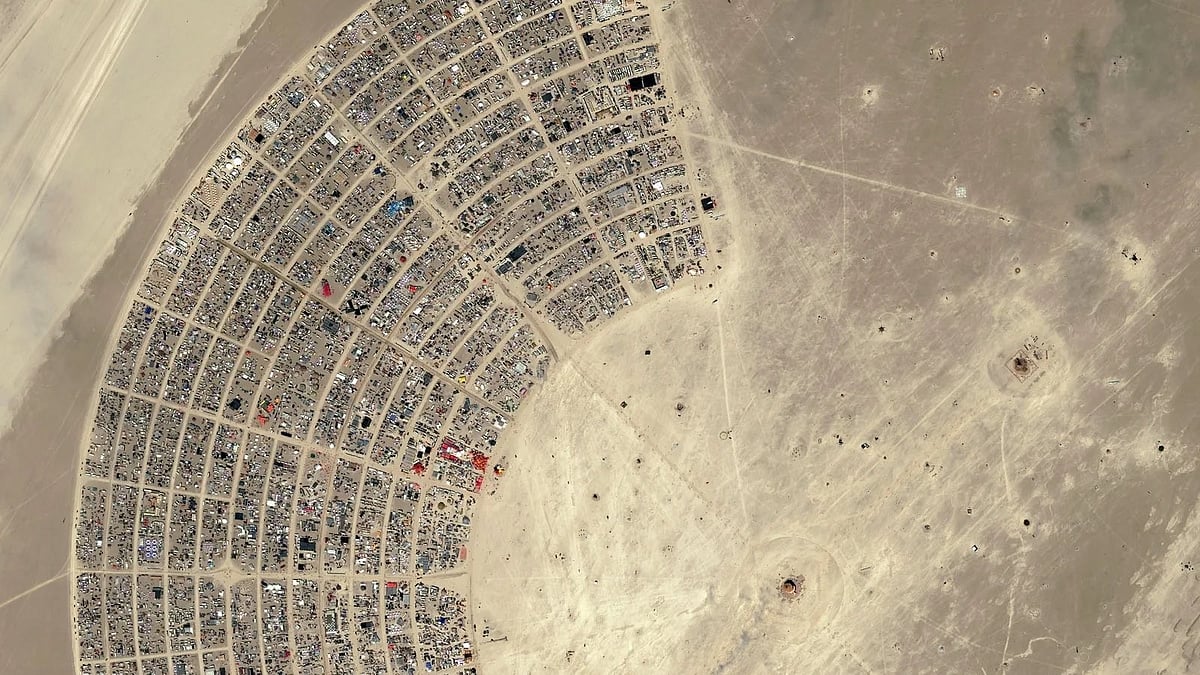 X : Aerial view of Burning Man 