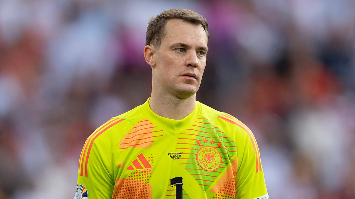 Manuel Neuer has announced his retirement from international football.