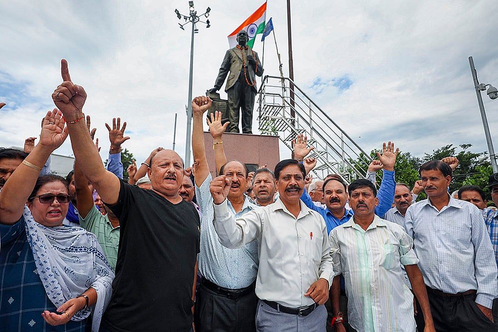 Bharat Bandh called by SC/ST organisations over reservation issue_Protest in Jammu