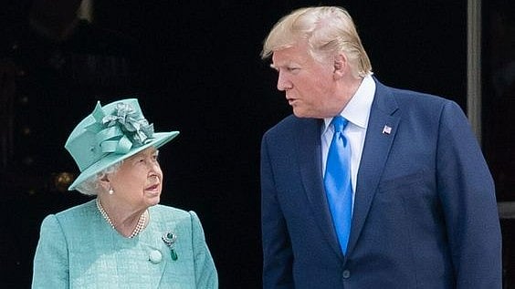 Pinterest : Queen Elizabeth II with former President Donald Trump