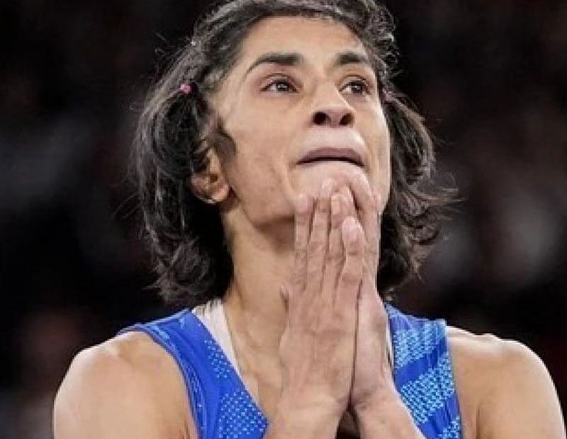 PTI : Wrestler cousins Vinesh Phogat (U) and Babita Phogat (D)