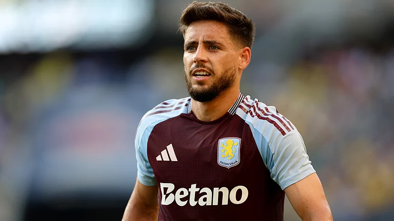 Alex Moreno in action for Aston Villa in pre-season - null