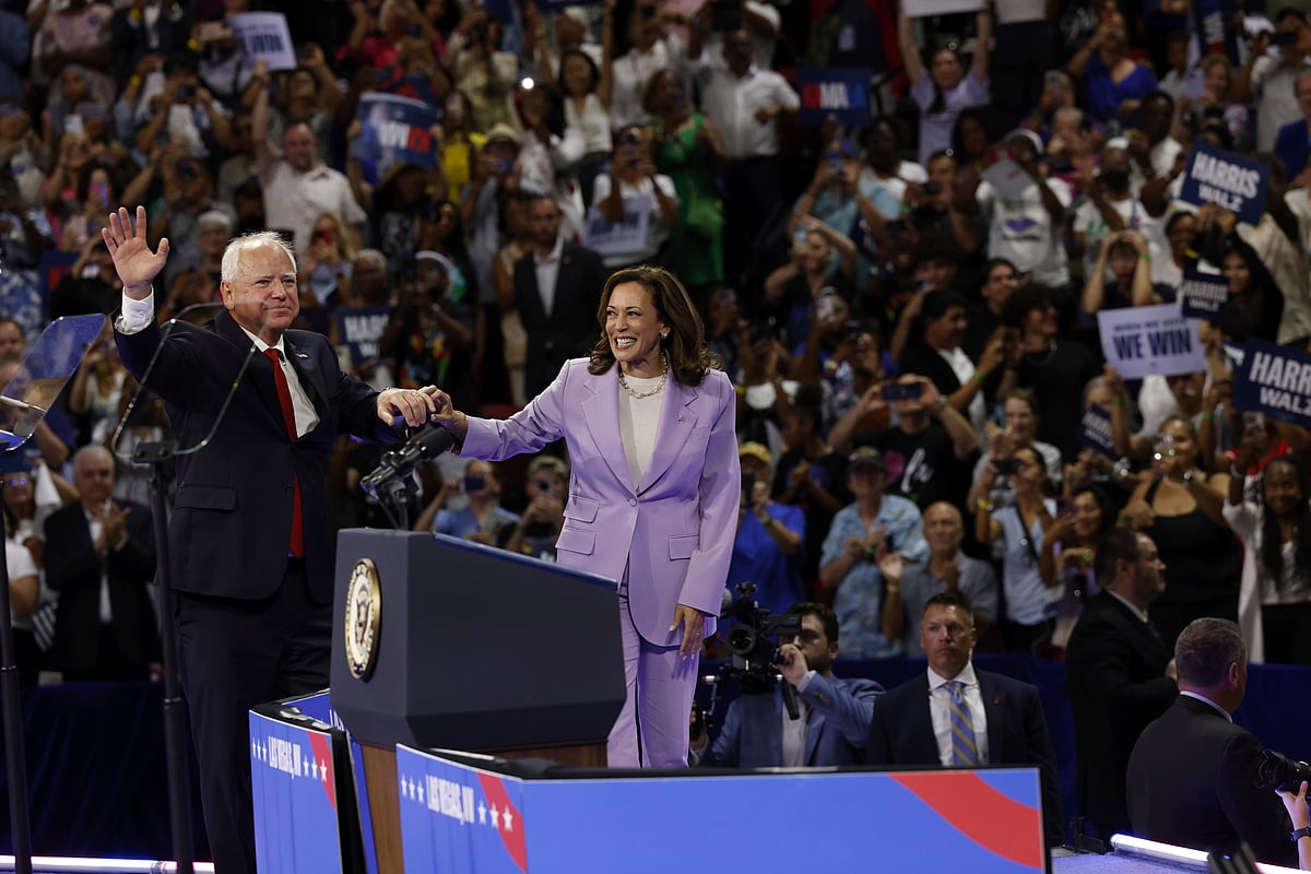 US Presidential debate dnc kamala harris tim waltz