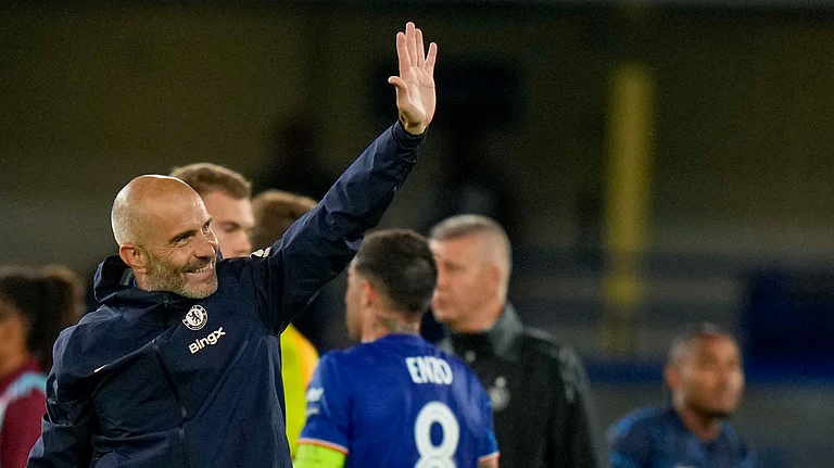 Chelsea's head coach Enzo Maresca celebrates at the end of the Europa Conference League play-off first leg soccer match between Chelsea and Servette, at Stamford Bridge stadium in London. - AP Photo/Alastair Grant