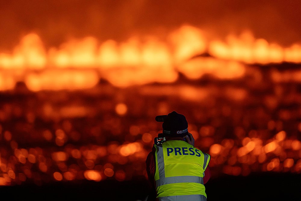 Iceland Volcano Eruption_Iceland Svartsengi Volcanic System Fissure Erupts_2