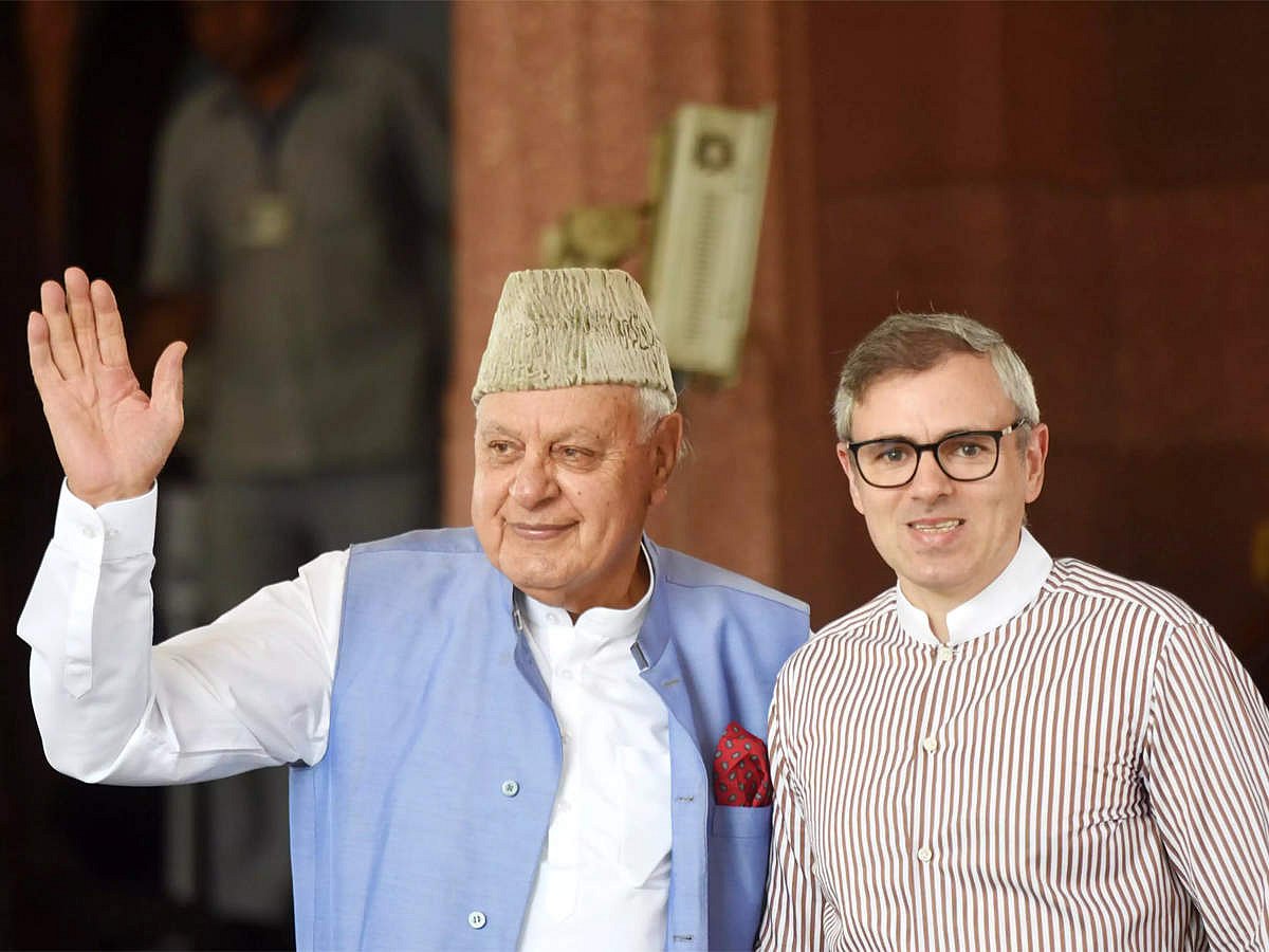 PTI : National Conference leaders Dr Farooq Abdullah (left) and Omar Abdullah (right) |