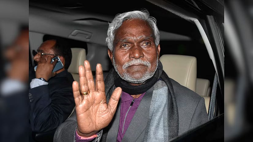PTI : Former Jharkhand CM Champai Soren