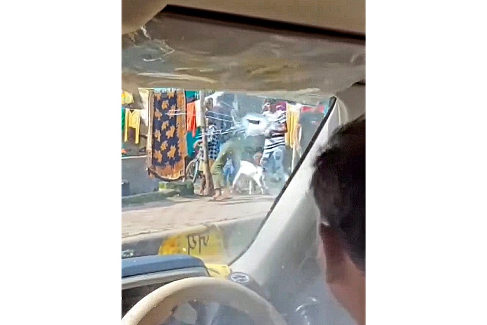 Bengal Bandh: BJPs 12-hour general strike in West Bengal_6