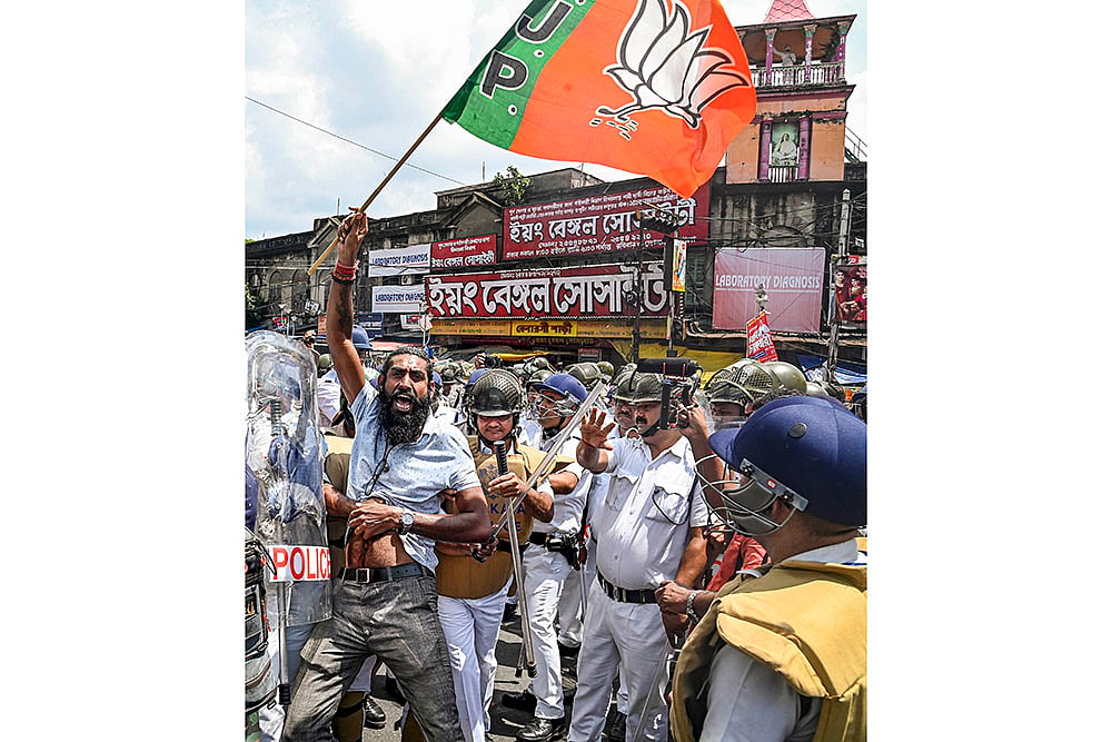 Bengal Bandh: BJPs 12-hour general strike in West Bengal_7