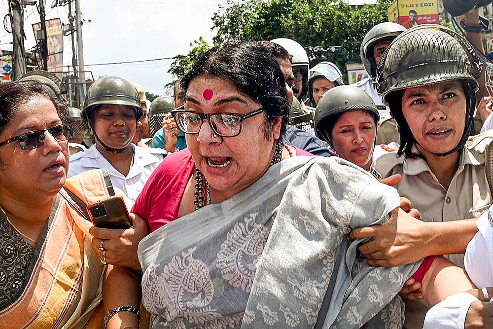 Bengal Bandh: BJPs 12-hour general strike in West Bengal_3