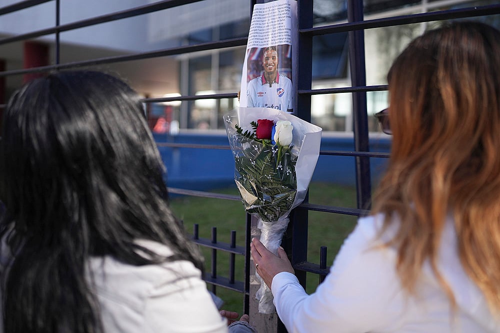 Tribute to Uruguayan Defender Juan Izquierdo_6