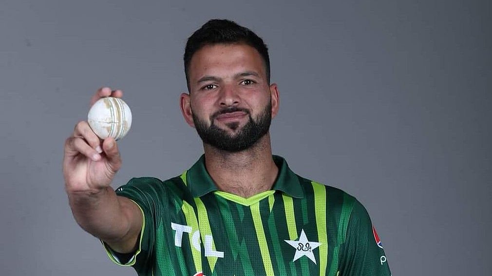 ihsanullah pakistan cricketer X nawaz