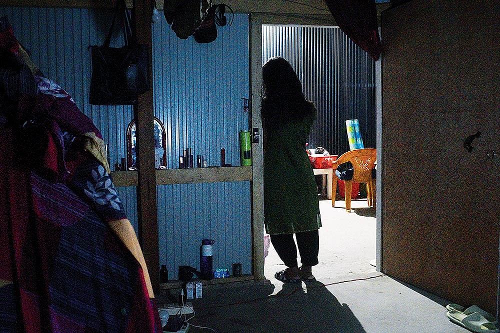 Photo: Sandipan Chatterjee : Justice Is Dead: A 19-year-old gang rape survivor awaiting justice in Kangpokpi, Manipur