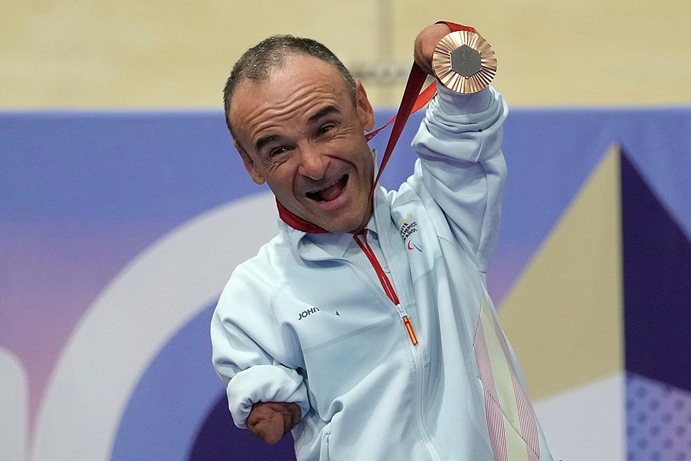 Paralympic Games Ricardo Ten Argiles, from Spain, with bronze in Mens C1 3000m individual pursuit 
