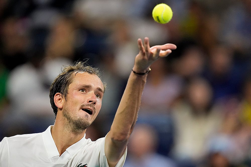 2024 US Open tennis championships Daniil Medvedev vs Fabian Marozsan_5