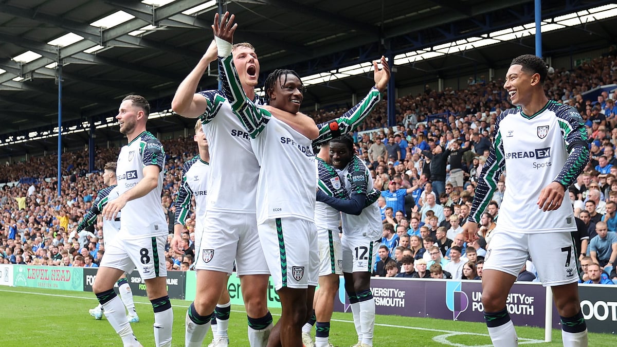 Sunderland celebrating a goal.