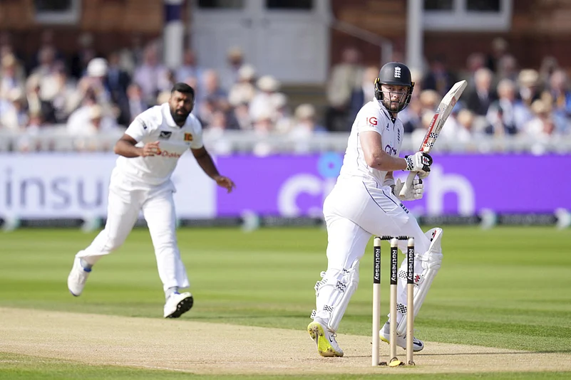 England Vs Sri Lanka 2nd Test Cricket match Day 2_10