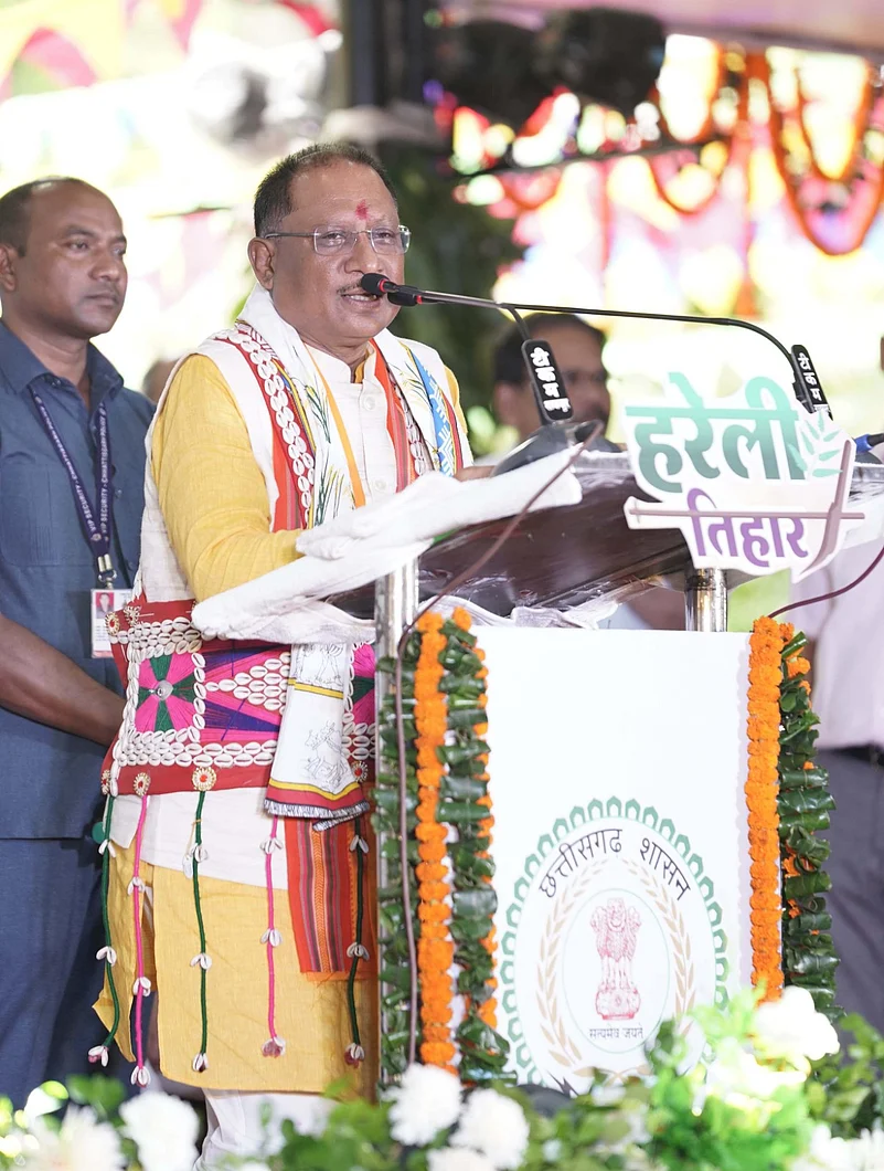 Chief Minister Shri Vishnu Deo Sai Celebrated ‘Hareli Tihar’ At The Chief Minister’s Residence