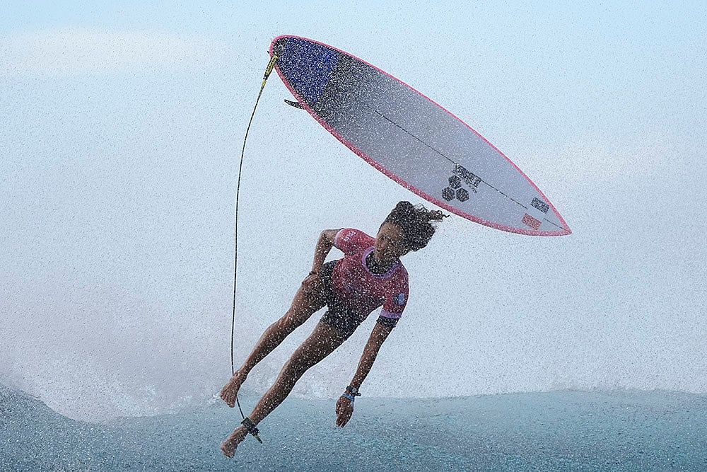 2024 Paris Summer Olympics Day 6 Photo Gallery_ Third round of surfing competition