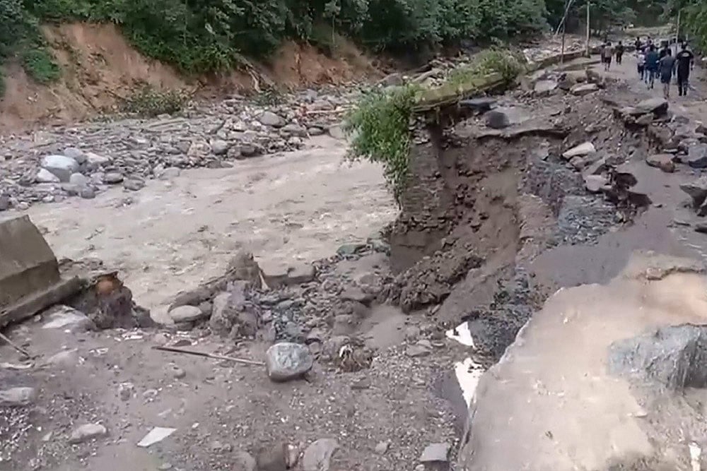 Aftermath of cloudburst in Himachal Pradesh_4