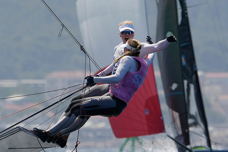 2024 Paris Summer Olympics Sailing womens skiff race_7
