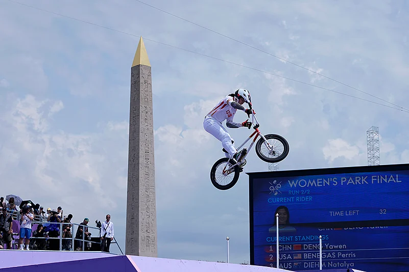 2024 Paris Olympics Cycling BMX freestyle womens park final_5