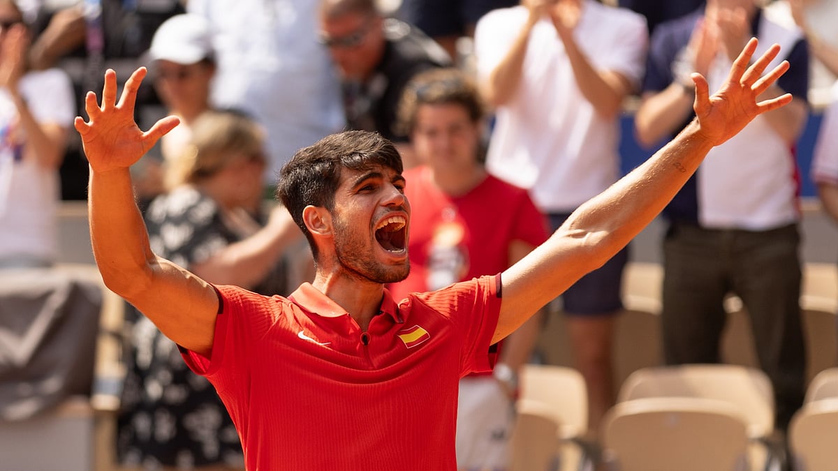 Carlos Alcaraz will face Novak Djokovic in the final
