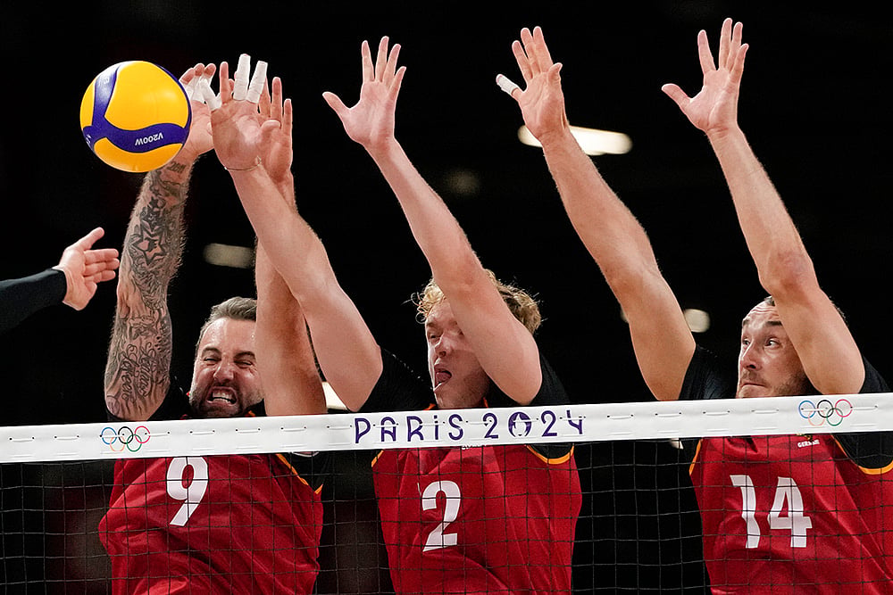 2024 Paris Olympics Day 7 Photo Gallery_mens volleyball between Argentina and Germany 