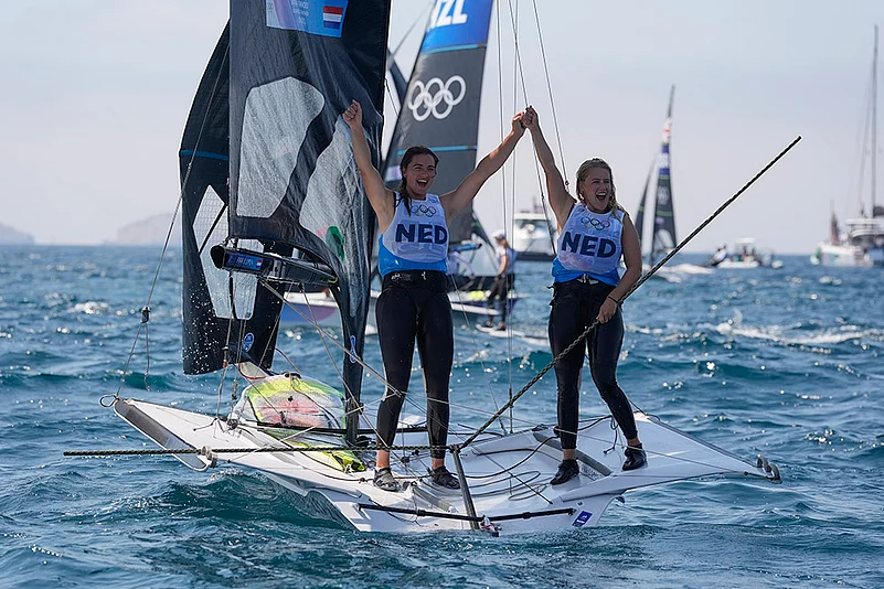 2024 Paris Summer Olympics Sailing womens skiff race_6