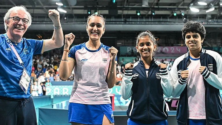 Team India hold on to secure a 3-2 win over No.4 seeds Romania. - Instagram| @ittfworld