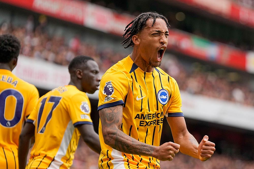 Photo: AP/Alastair Grant : Arsenal vs Brighton