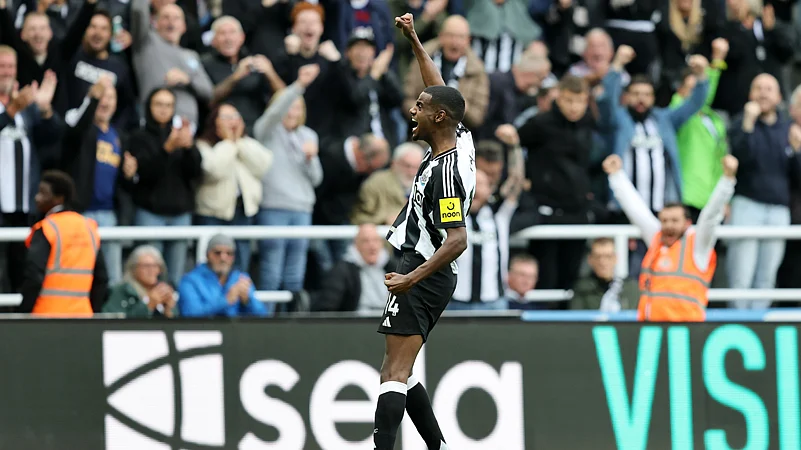 Alexander-Isak-Newcastle-Tottenham-football