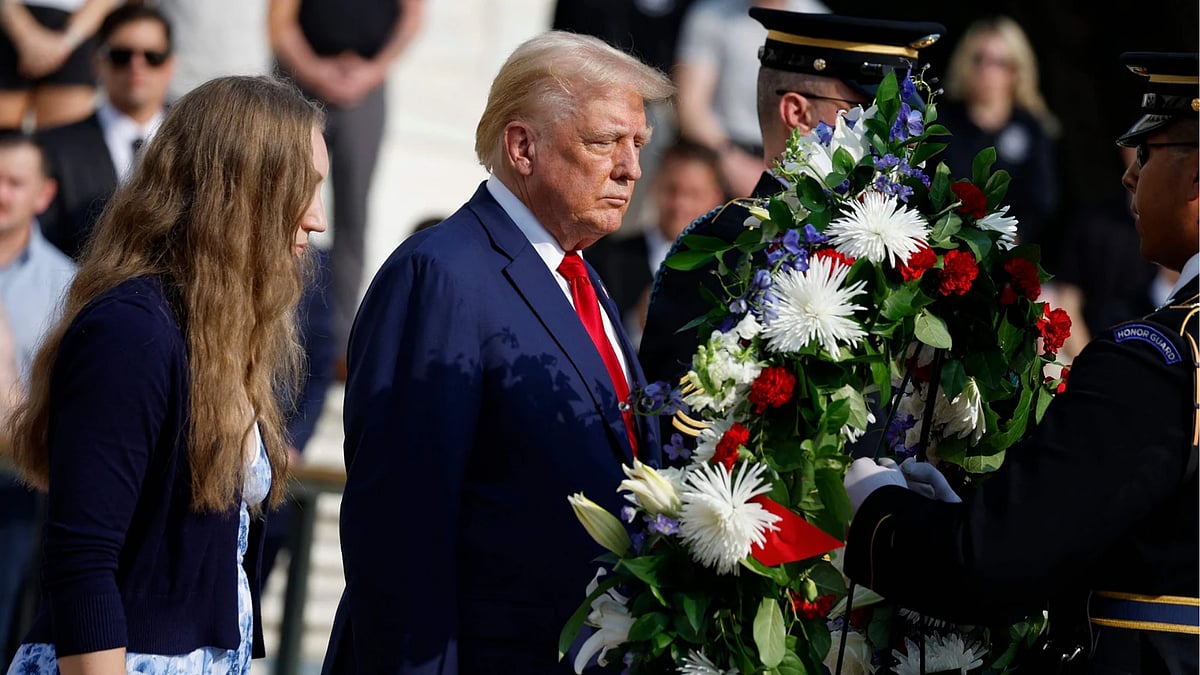 donald trump arlington cemetery row 