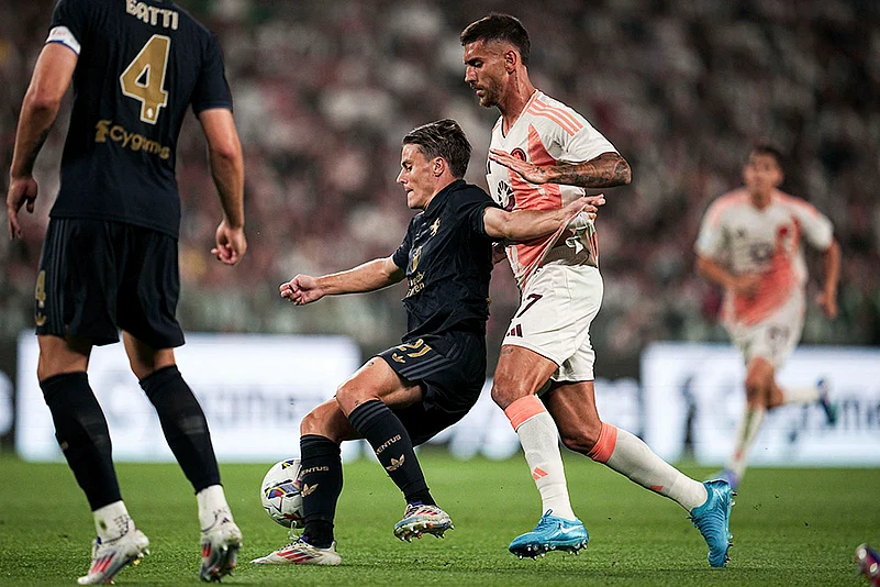 2024-25 Italy Soccer Serie A Juventus vs Roma_8