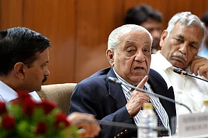 Getty Images : Lawyer, author and historian AG Noorani delivering the lecture on 'The trial of Bhagat Singh and his relevance today' at Delhi Assembly.